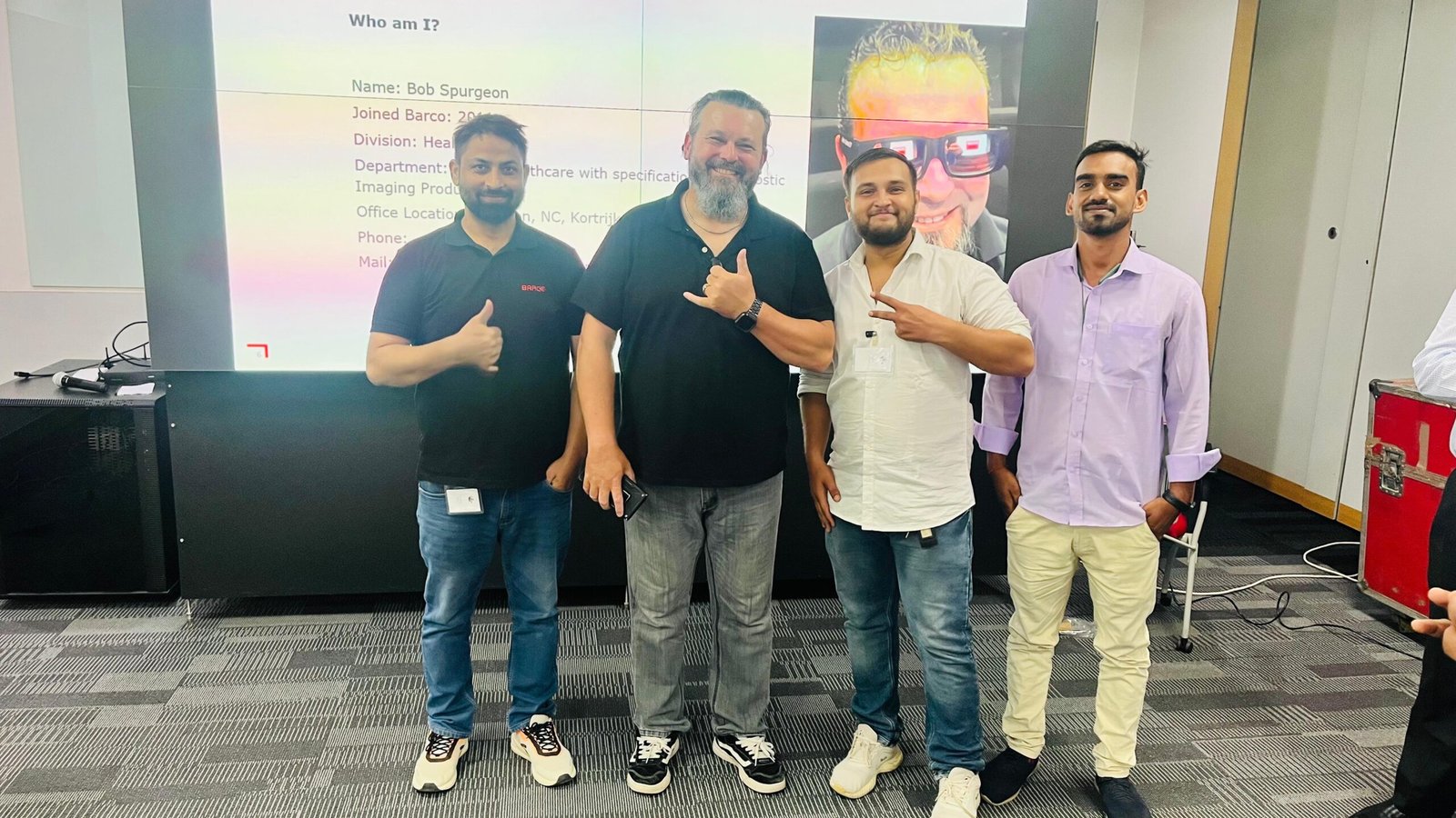 BARCO performance award received by Oshin Medical Systems